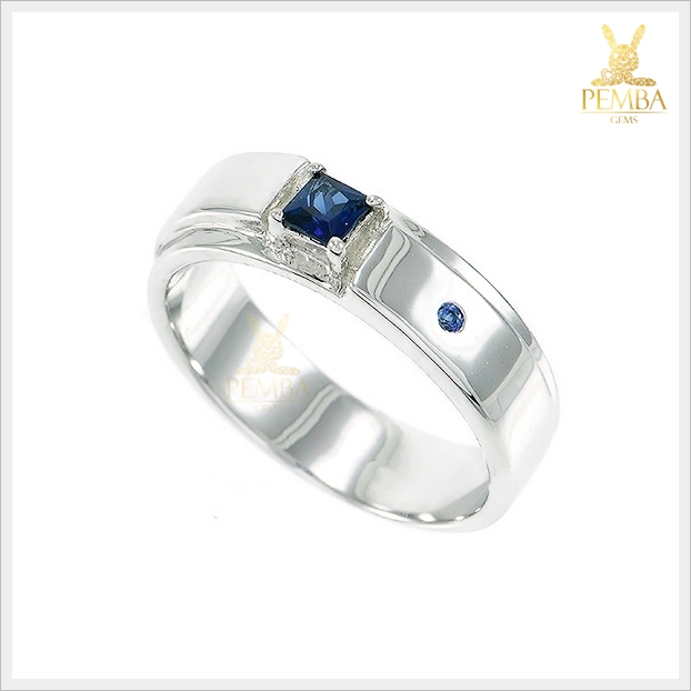 แหวนไพลินแท้ เงินแท้925 ชุบทองคำขาว ทรงสี่เหลี่ยม ใส่เสริมเพิ่มความมั่นใจ