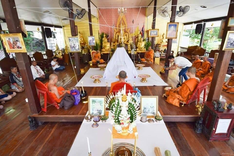 หลวงปู่ทวด วัดช้างให้ เหยีบน้ำทะเลจืด รุ่น นิรันตรายกลับดวงหนุนชีวิต เนื้อผงว่านพุทธคุณรวมมวลลสาร ปี2562 - หลวงพ่อเล็ก วัดท่าขนุน