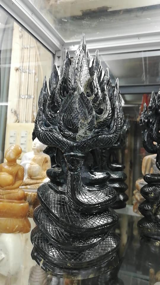 พระนาคปรก หยกน้ำผึ้ง หยกดำ ไม้กลายเป็นหิน (สูง9.5นิ้ว หน้าตัก3นิ้ว)