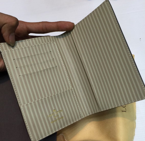 ซองใส่พาสปอร์ต lv passport cover รุ่นใหม่ 2015 สีน้ำตาล ลาย monogram