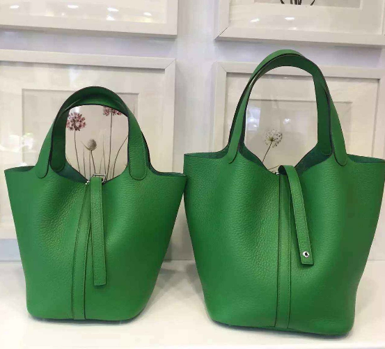 พร้อมส่ง กระเป๋า hm picotin 18 cm มีหลายสี สีอื่นๆเพิ่มเติมสอบถามได้ค่ะ สต็อคเปลี่ยนตลอด