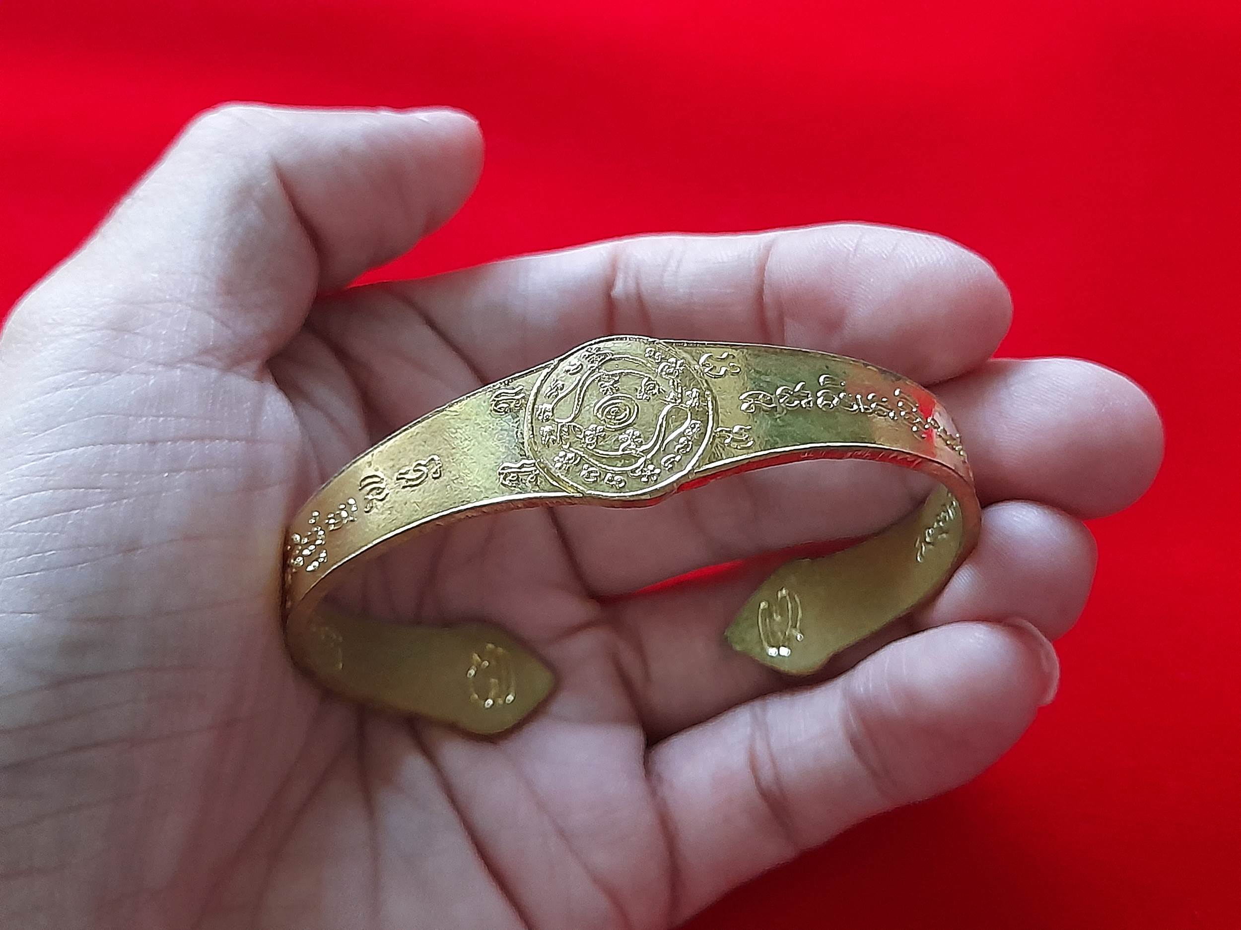 กำไล ข้อมือ พญาจิ้งจกคู่ + พญาเต่าเรือน (เมตตา ค้าขาย) รุ่น4 เนื้อทองเหลือง(ขนาดฟรีไซด์) ปี2563 #รับประกันแท้ - หลวงพ่อพิมพ์ วัดพฤกษะวัน (ศิษย์ หลวงพ่อหน่าย วัดบ้างแจ้ง) จ.พิจิตร