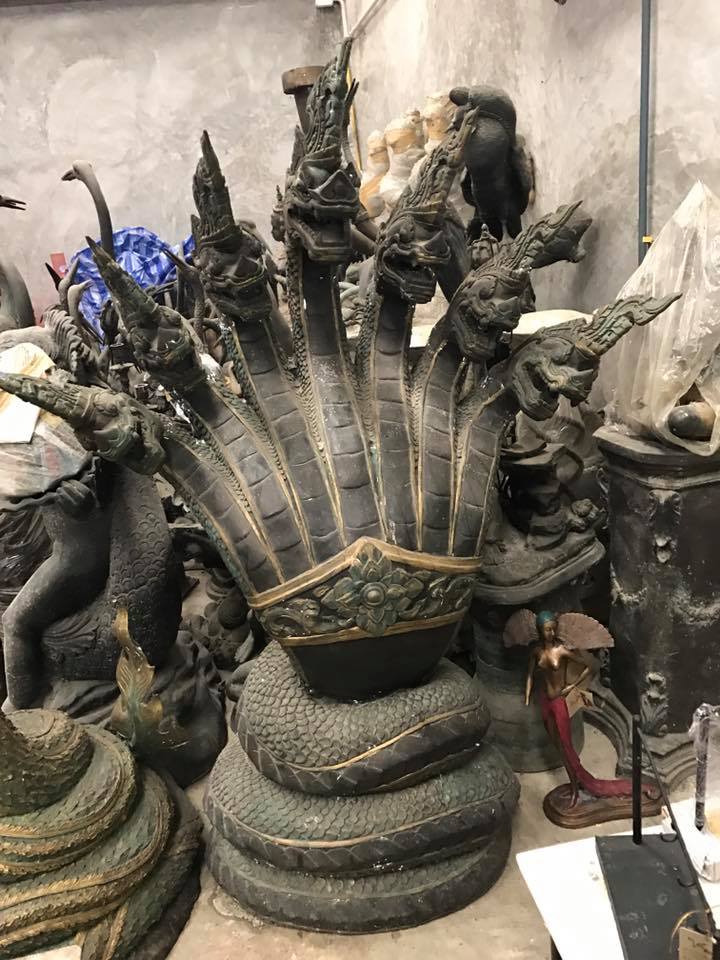 พญานาค 7 เศียร สีดำ องค์ใหญ่ เนื้อโลหะ