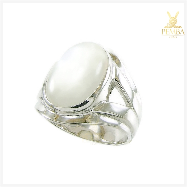 แหวนมุกดาหารแท้ ดีไซน์เรียบๆ หรู ดูมีสไตล์ ใส่ติดนิ้วได้ทุกวัน