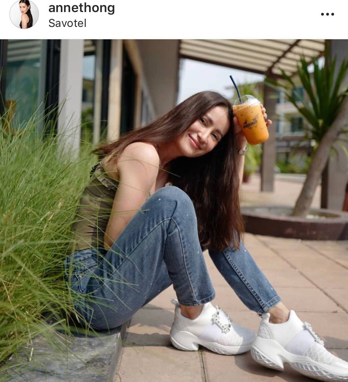 รองเท้าผ้าใบ rv sneakers มีหลายลาย สีขาว เทา ดำ