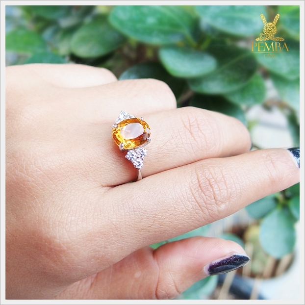 แหวนซิทรินแท้ รูปทรงไข่ สวมใส่โดดเด่นเต็มๆ นิ้ว แหวนพลอยแท้