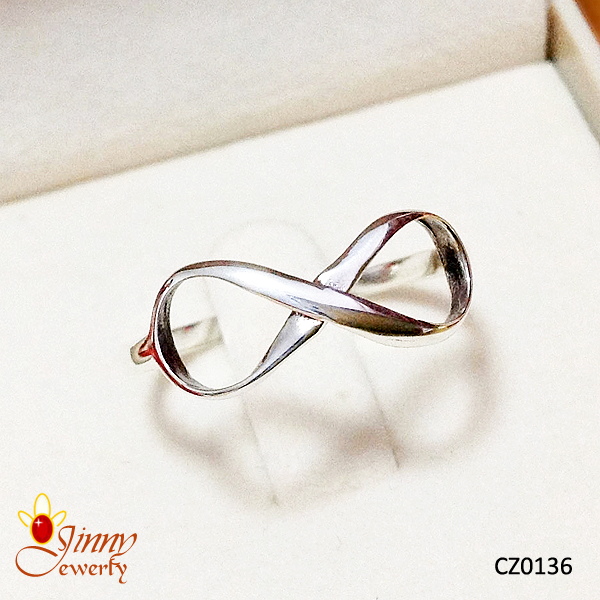 แหวนเงินแท้ 92.5% Infinity แบบเกลี้ยง