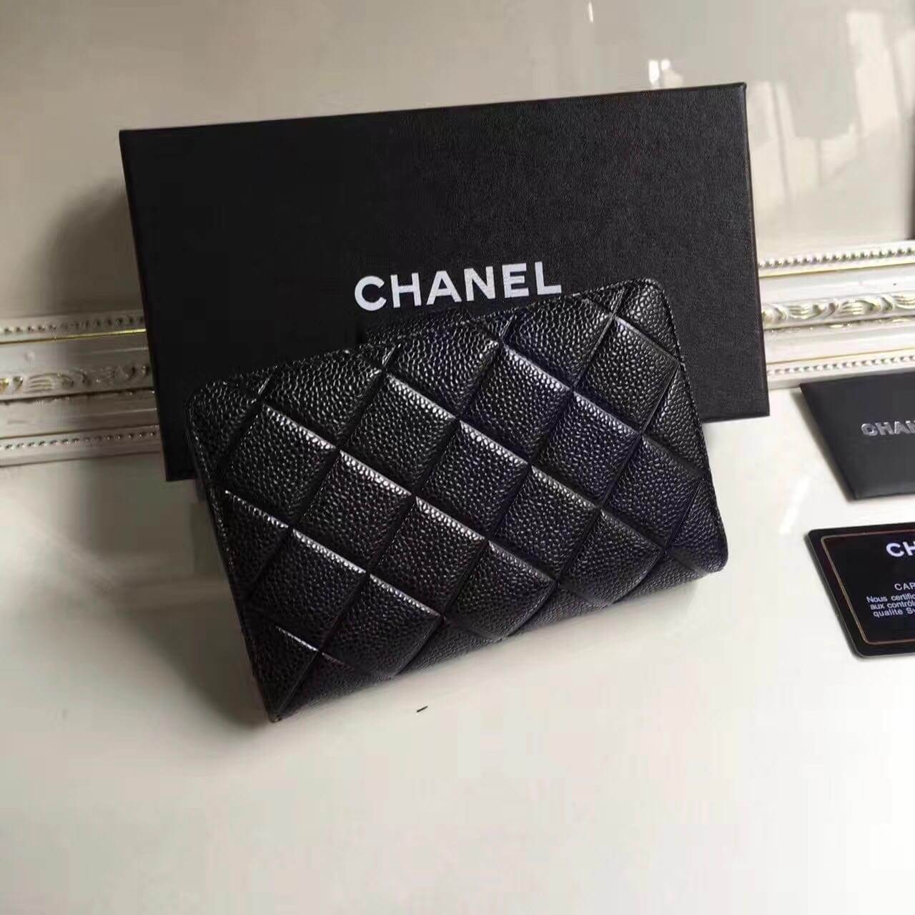 กระเป๋าสตางค์ cn wallet caviar skin สีดำ cc logo