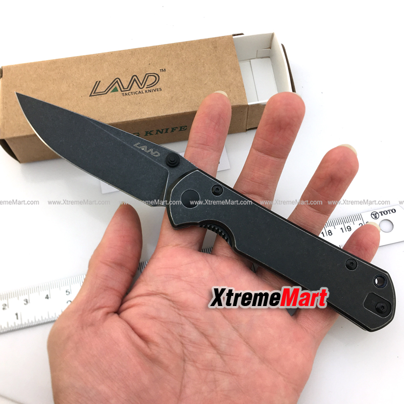 มีดพับ LAND รุ่น 913 (ล็อตใหม่ หมุดสีดำ) ใบมีดสแตนเลส ระบบ Frame Lock Stainless Steel Folding Knife (ด้ามดำ ใบดำ)
