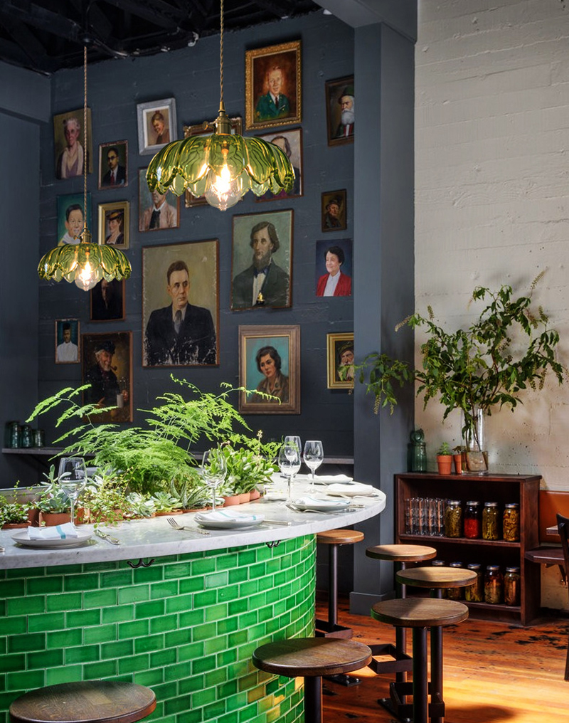 โคมไฟแขวนเพดานสไตล์วินเทจแก้วสีเขียวอ่อน [SD6163]