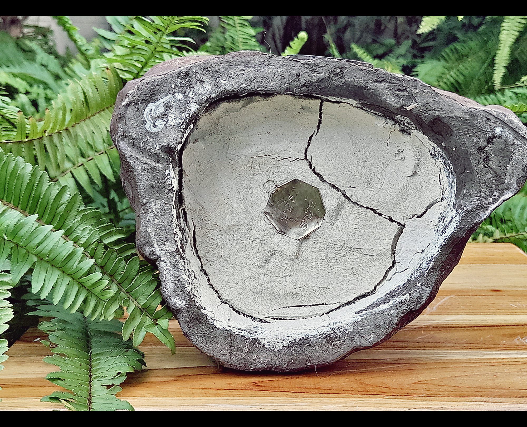 รูปปั้น พ่อปู่ฤาษี นารอท (พ่อแก่) รุ่น2 #รุ่นสุดท้าย พิธีโชคดี เนื้อดินผสมว่าน (ปั้นมือ แบบโบราณ ฐาน7นิ้ว สูง10นิ้ว) จารยันต์ ฐานบรรจุแผ่นยันต์เงิน (จัดสร้าง200ตน) ปี2564 #รับประกันแท้และทัน