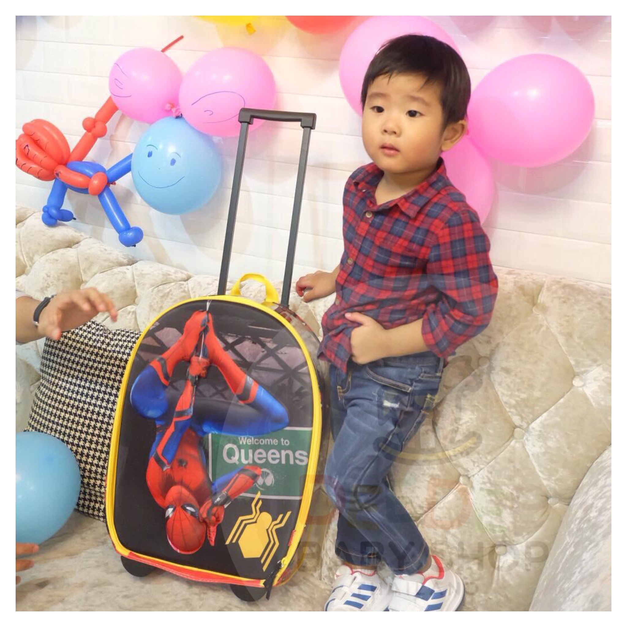 กระเป๋าเดินทางล้อลากสำหรับเด็ก Disney Rolling Luggage (Spider-Man)