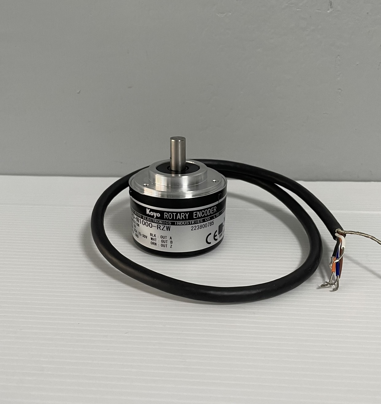 Koyo Encoder Model:TRD-N1000-RZW 1000 PPR 8mm Solid Shaft, 50mm