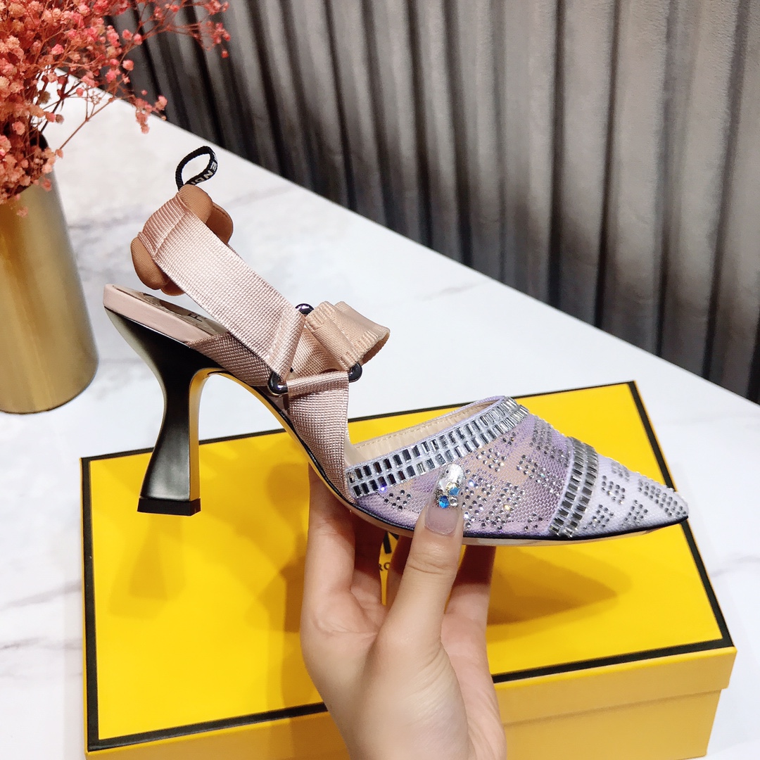 รองเท้า fd flat ส้นแบน ,ส้นสูง 2 นิ้ว 3.5 นิ้ว สอบถามไซส์ได้ค่ะสต็อกของเปลี่ยนตลอด