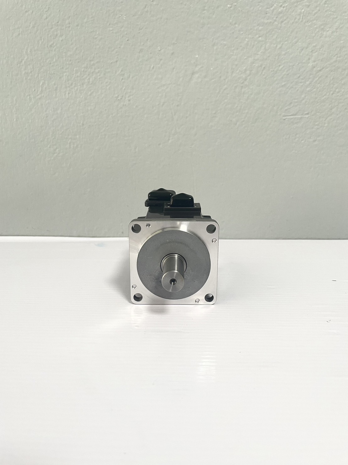 Mitsubishi Servo Motor Model: HG-MR23 200W