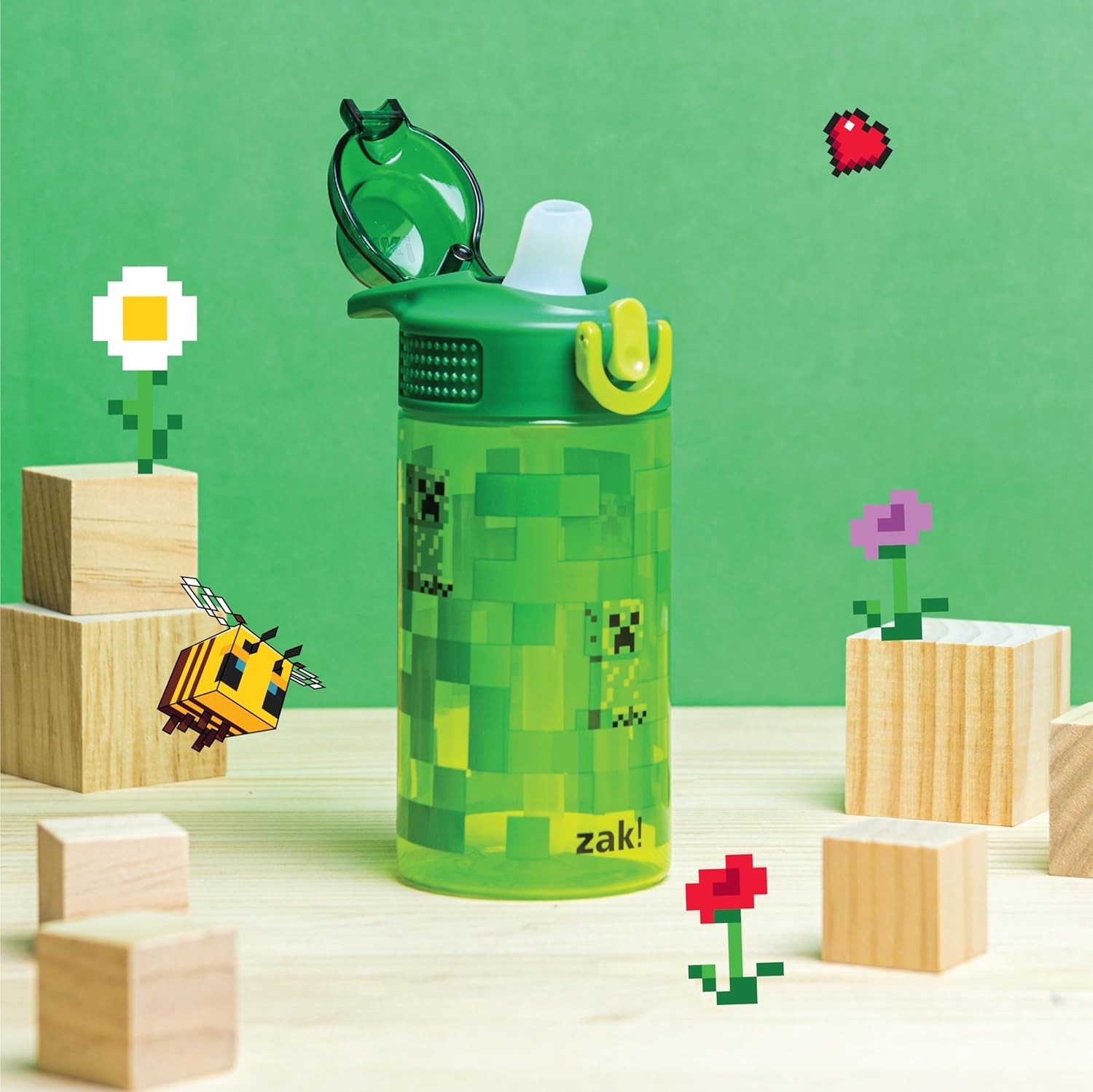 กระติกน้ำพร้อมหลอดดื่มสำหรับเด็ก Zak! Minecraft 16 Oz. Sage Covered Spout Bottle