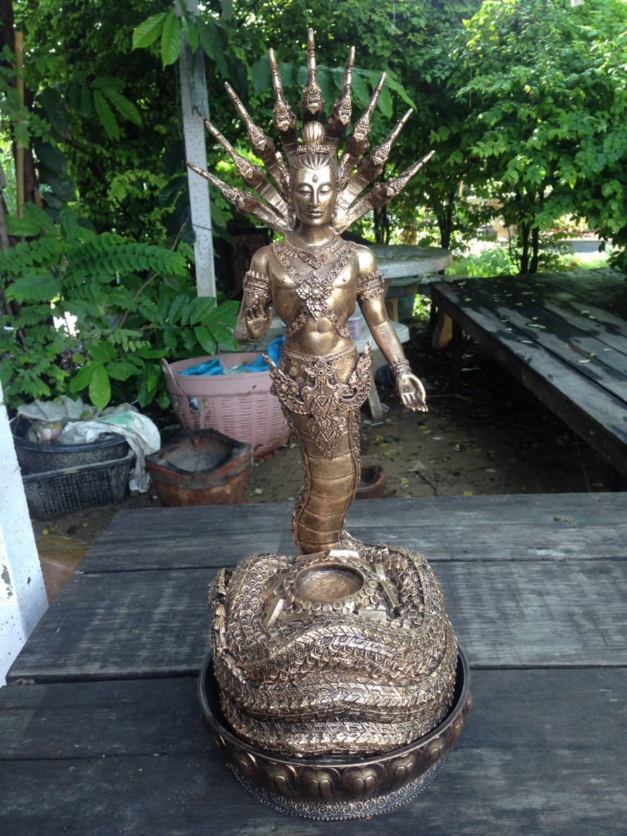 รับปั้นพระ หล่อพระเรซิ่น หล่อถ้วยรางวัล ปั้นขึ้ผึ้ง