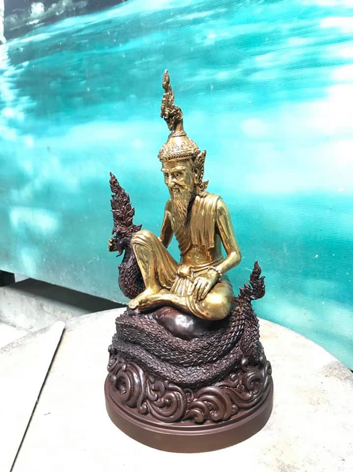 รูปหล่อ ปู่ฤาษีปู่ภุชงค์นาคราช เนื้อทองเหลือง (ขนาด สูง14นิ้ว ฐานกว้าง7.5นิ้ว)