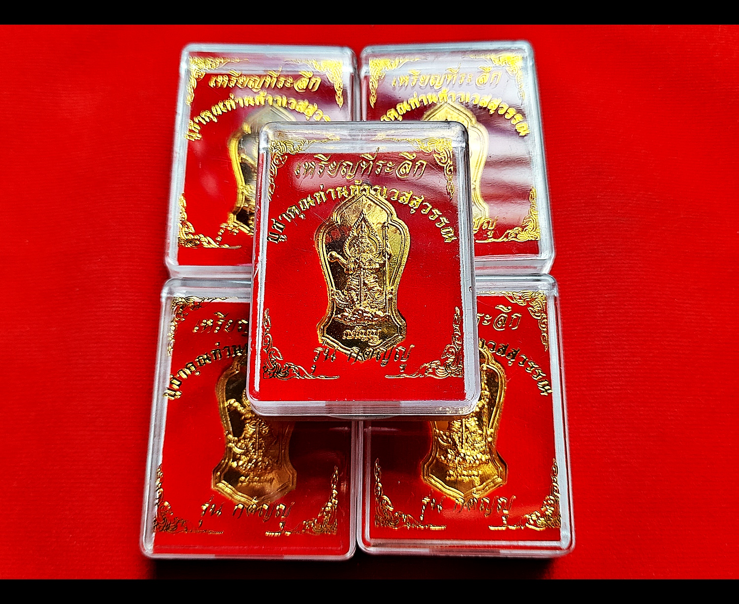 เหรียญท้าวเวสสุวรรณ 6กร เนื้อชุบทอง รุ่นกตัญญู (รุ่นแรก) ปี2563 #รับประกันแท้