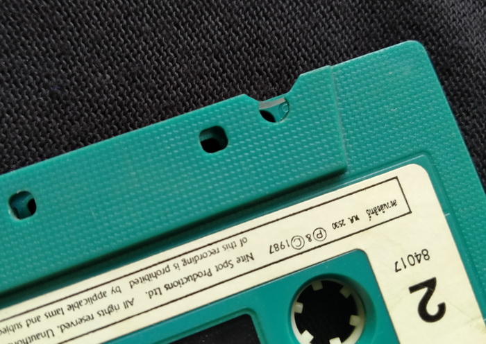 เทป ธเนศ วรากุลนุเคราะห์ : คนเขียนเพลง บรรเลงชีวิต