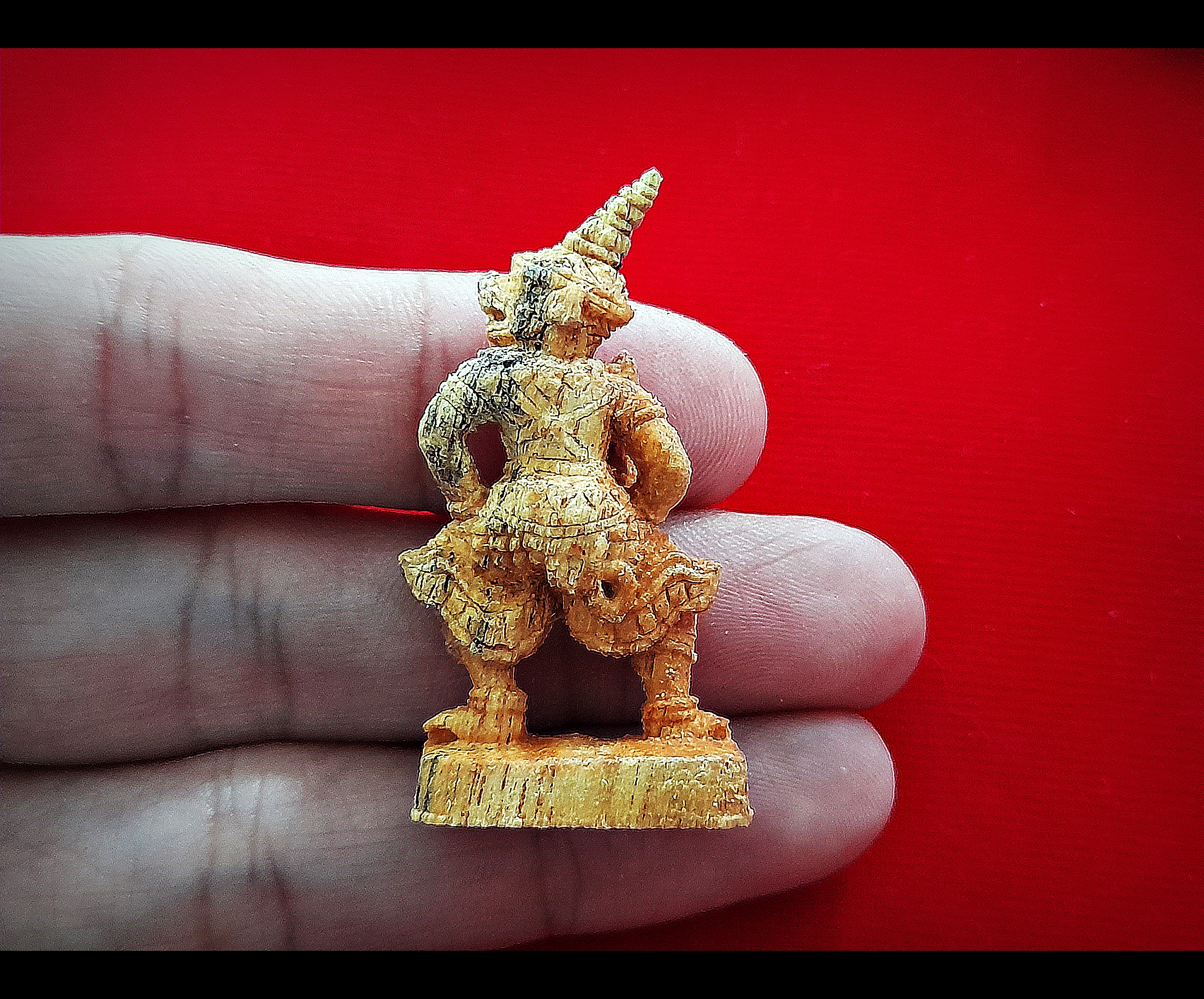 ชุดเครื่องราง เทพพญาวานร ที่มีฤทธิ์เยอะ (#พญาพาลี เนื้อไม้ขนุนฟ้าผ่า #สุครีพหักฉัตร เนื้อไม้พะยูง #องคต เนื้อไม้ขนุนฟ้าผ่า(ฐานบรรจุมวลสาร ผงคชสาร หลวงพ่อดิ่ง วัดบางวัว - ลูกอมหลวงพ่อพริ้ง วัดบางปะกอก) ) ปี2564 #รับประกันแท้ - หลวงพ่อบ๊ะ วัดโพธิ์ลังกา ปลุก