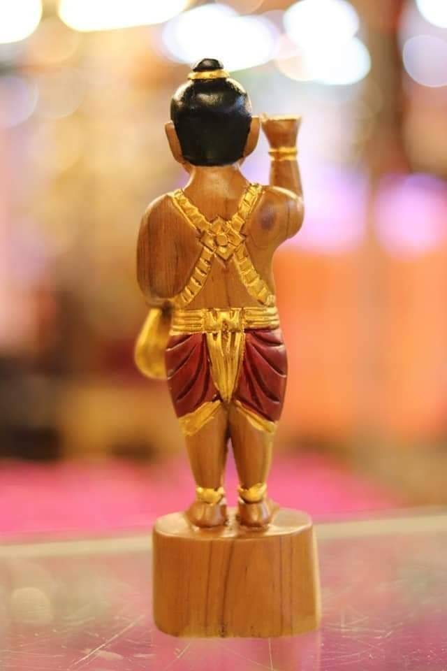 กุมาร กวัก ถือถุงเงินถุงทอง (เด็กไทย นุ่งโจงกระเบนโบราณ) ไม้สัก แกะสลัก ทำสี (ยังไม่ได้ปลุกเสกใดๆ) (สูง9นิ้ว)