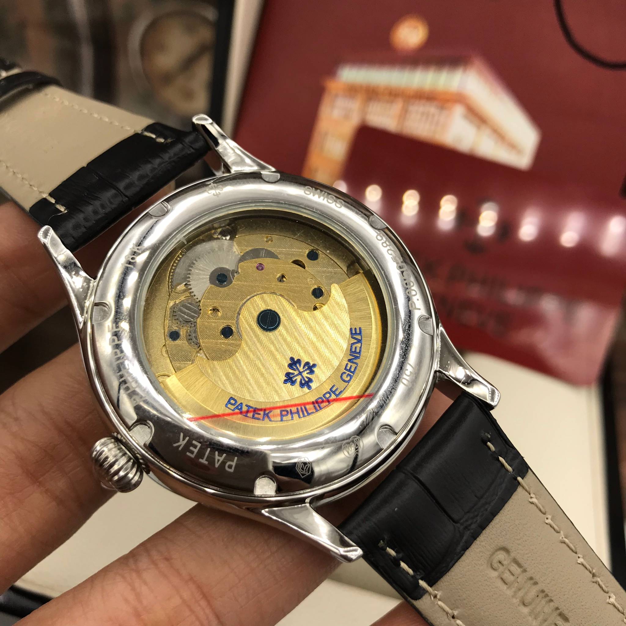 นาฬิกา Patek Philippe สีเงิน หน้าขาว งานเกรด Top Mirror Swiss