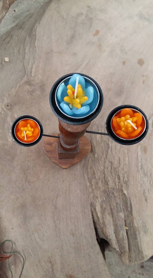 เชิงเทียนซี่บันได พร้อมเทียน