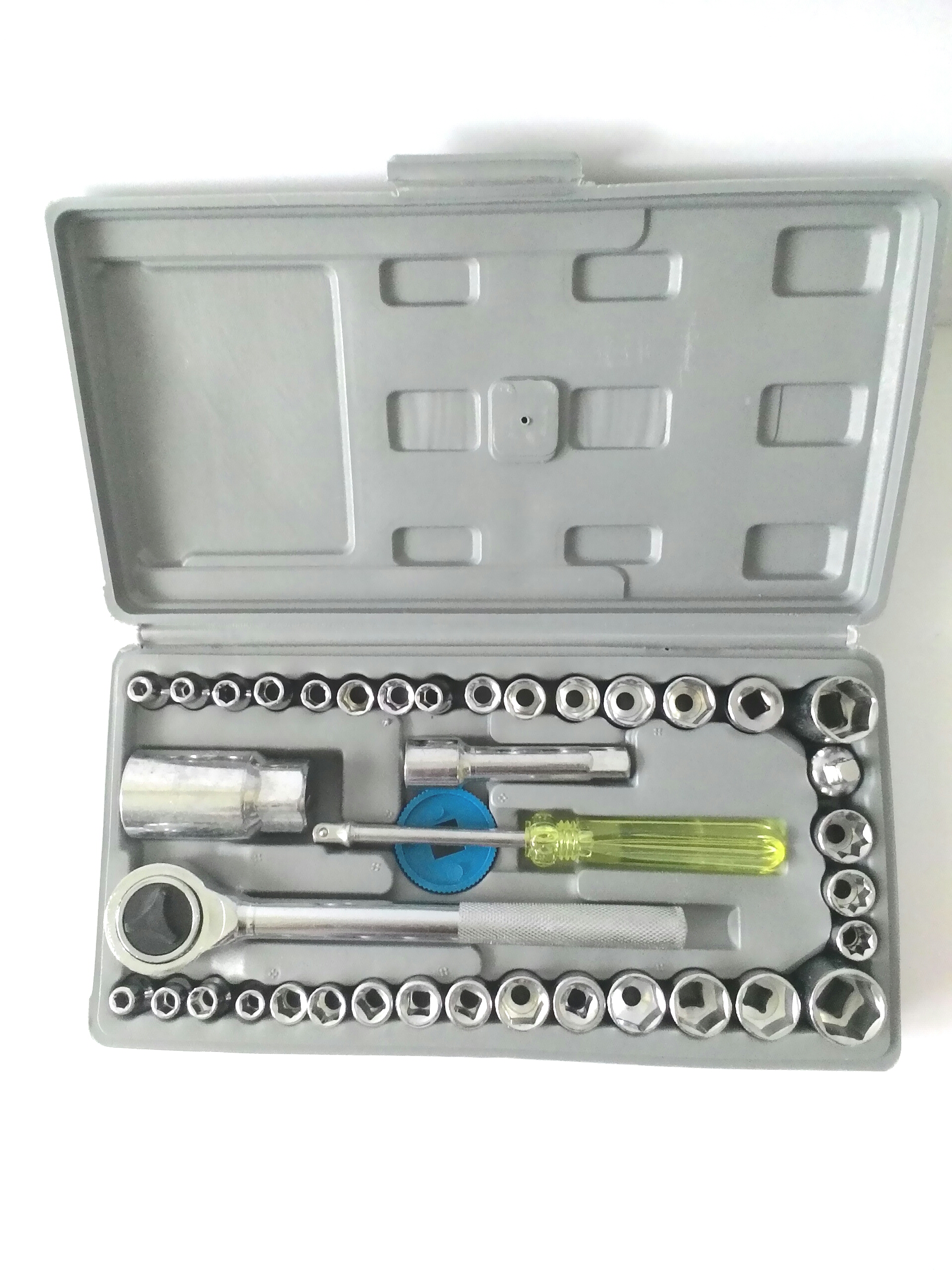 ชุดเครื่องมือบล๊อคอเนกประสงค์AIWA 40 ชิ้น