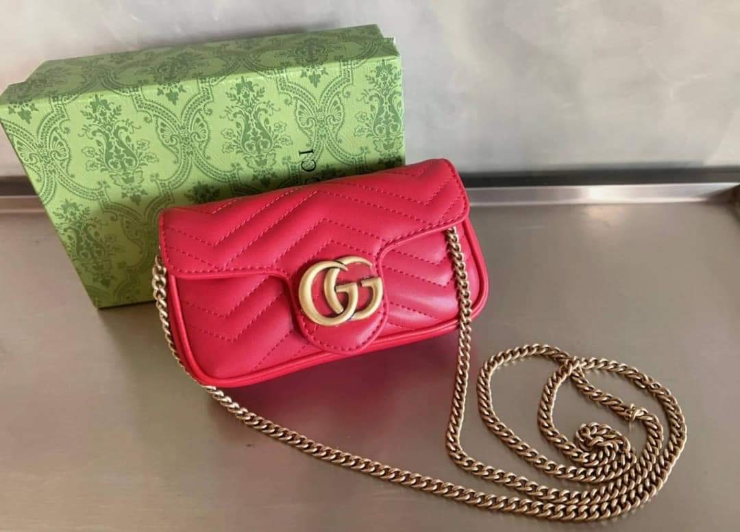 GG MARMONT MATELASSÉ LEATHER SUPER MINI BAG (แอดไลน์ก่อนสั่งซื้อ)