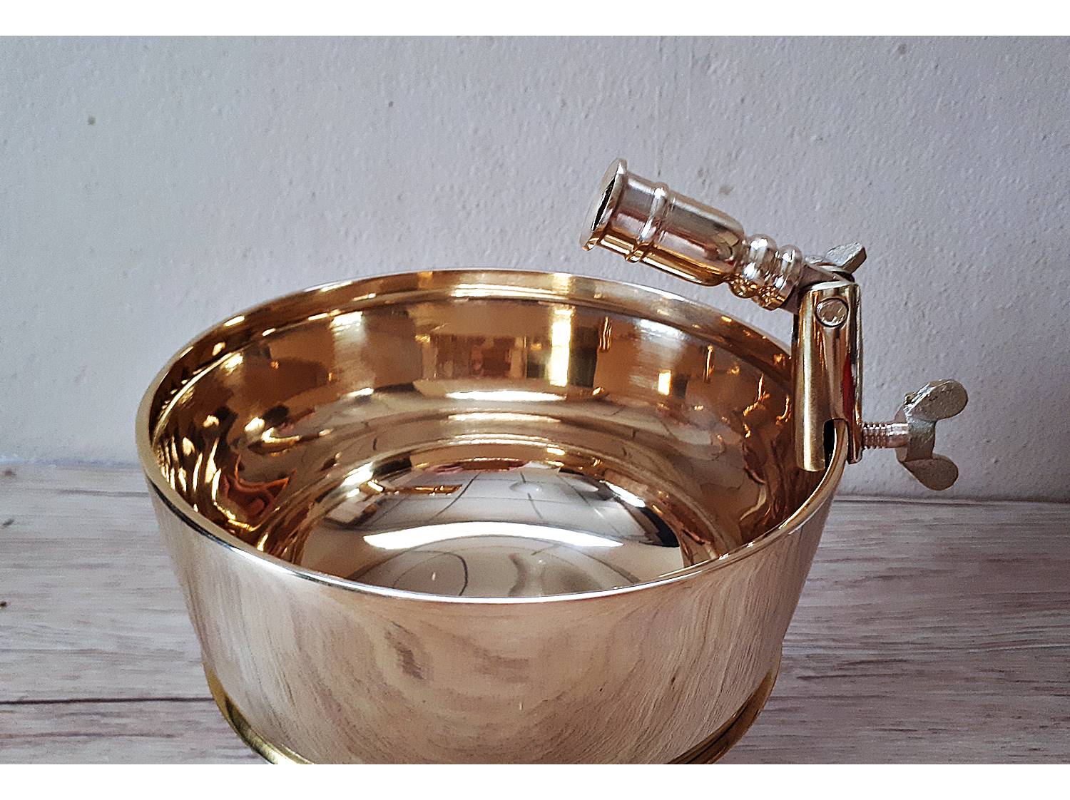 ขาตั้งเทียน ขันบาตรทำน้ำมนต์