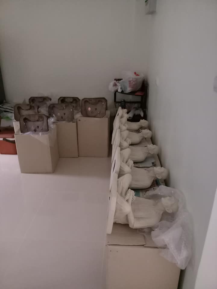 รูปหล่อ เซียนแปะโรงสี วัดศาลเจ้า รุ่นเจ้าสัวฟ้าประทาน ปี2560 เนื้อเรซิ่น ปิดทอง (ขนาดองค์บูชาหน้าตัก 12นิ้ว องค์ขนาดใหญ่)