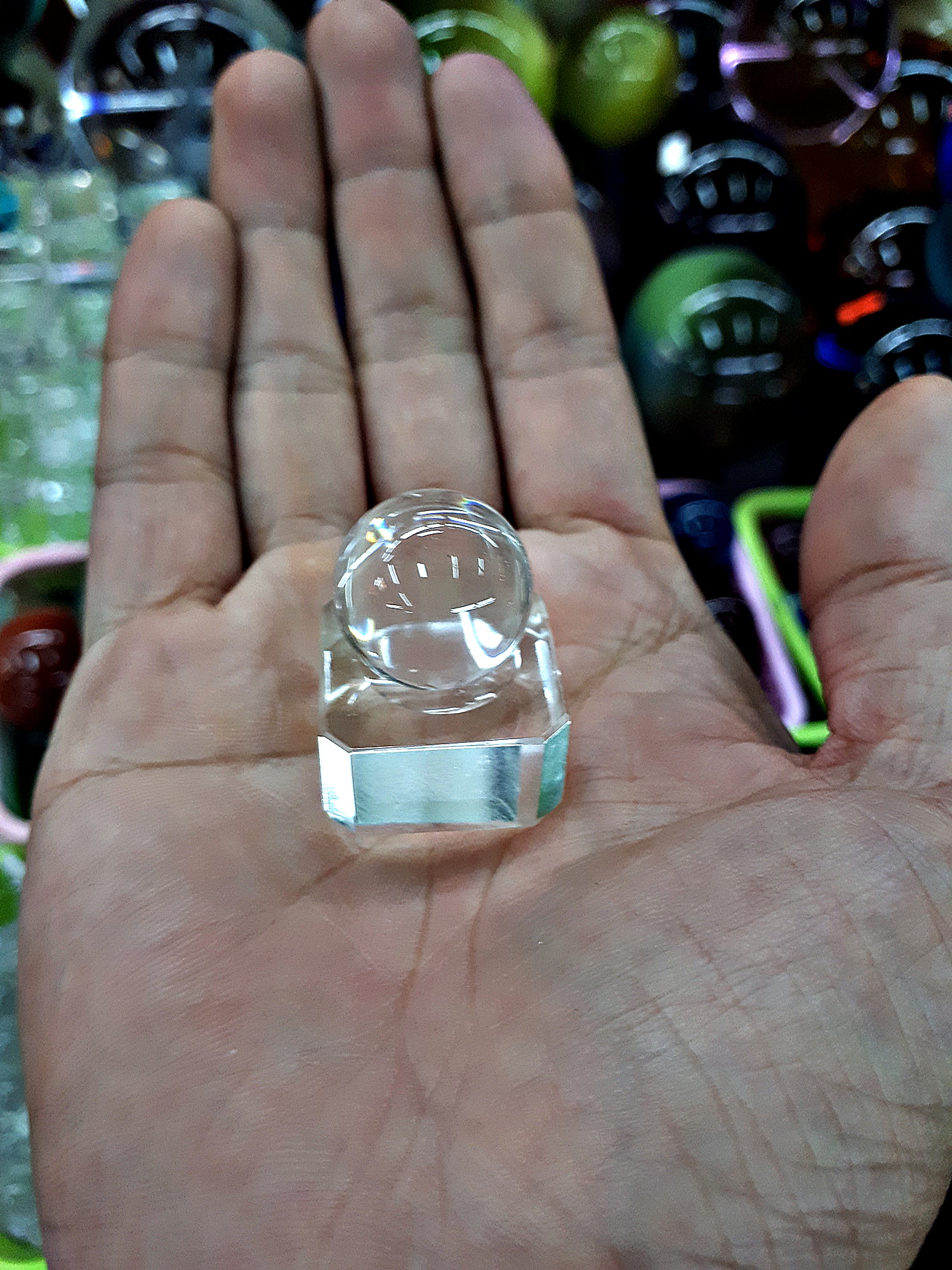 ฐาน อะคริลิค วางลูกแก้ว