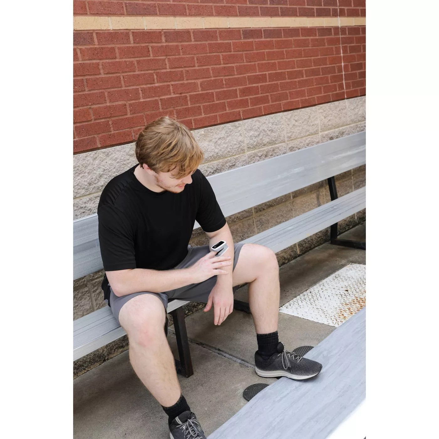 เครื่องวัดชีพจรและค่าออกซิเจนในเลือด DR.TALBOT'S Pulse Oximeter