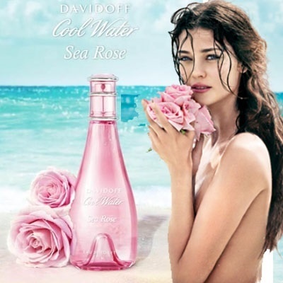 Davidoff Cool Water Sea Rose EDT 30mL น้ำหอมที่จัดอยู่ในกลุ่มของ Floral Groups มีกลิ่นหอมหวานสดชื่นจากดอกพีโอนี่ผสมกลมกลืนด้วยกลิ่นฟรุ้ตตี้ของลูกแพร์ ทำให้รู้สึกหอมหวานสดชื่นใสๆ ไม่ฉุนเหมาะมากกับวันสบายๆ
