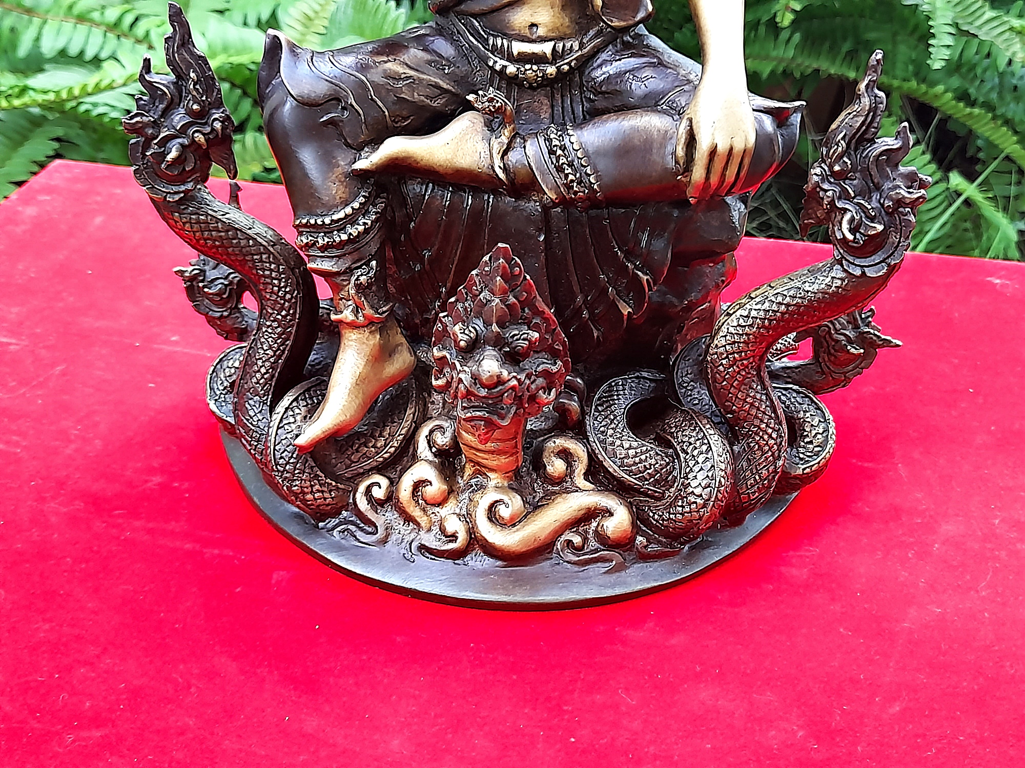 รูปหล่อ พ่อปู่ฤาษี พญานาค(ปู่ฤาษีภุชงค์ บรมครูแห่งสายพญานาคราช) (องค์ขนาดกลาง ตั้งบูชา หน้าตัก5นิ้ว ฐาน8นิ้ว สูง10นิ้ว ครึ่ง) เนื้อทองเหลือง #รับประกันแท้ #เข้าพิธีบวงสรวงแล้ว