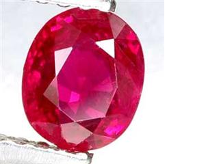 พลอยเนื้อแข็งพม่า 0.78 กะรัต ขนาด 6x5x3 ,มิล สีแดงมีตำหนิ ประมาณ 20%