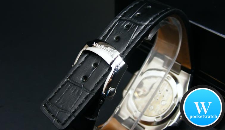 นาฬิกา Patek Philippe Moon Phases and Power Reserve Men's Nautilus Ref.5712G สายหนังแท้