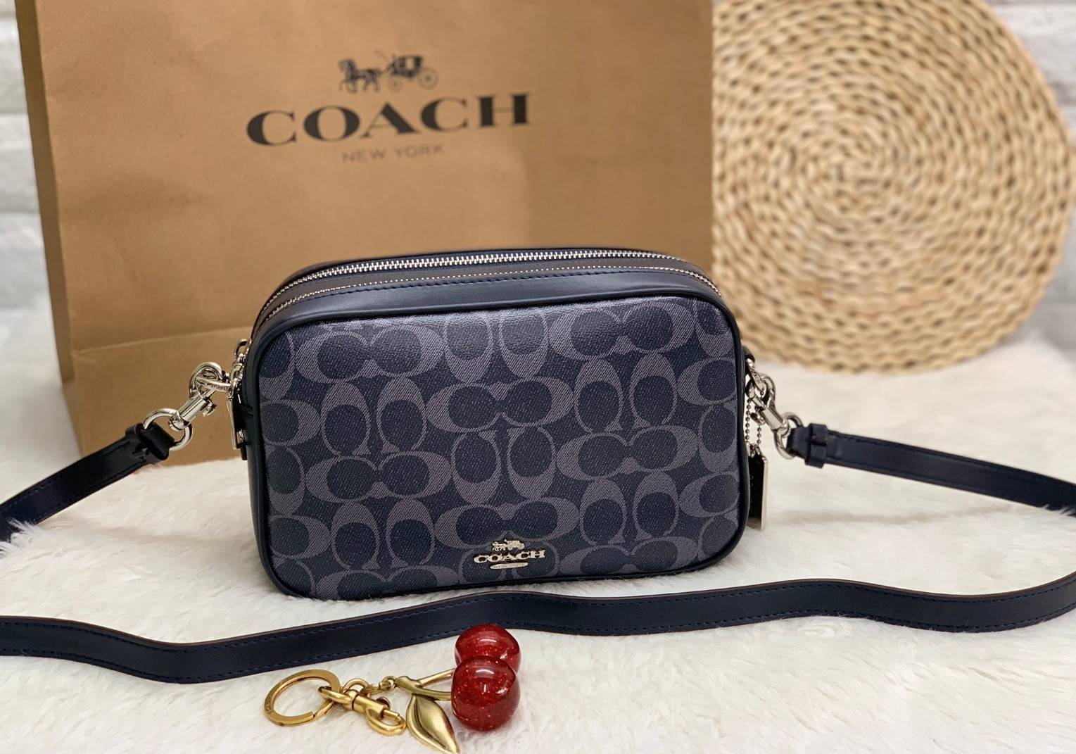 COACH JES CROSSBODY IN BLOCKED SIGNATURE [68167] (แอดไลน์ก่อนสั่งซื้อ)