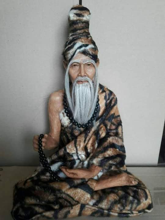 รูปหล่อ รวมแบบต่างๆ พ่อปู่ฤาษี เนื้อเรซิ่น (หน้าตัก9นิ้ว สูง14นิ้ว)