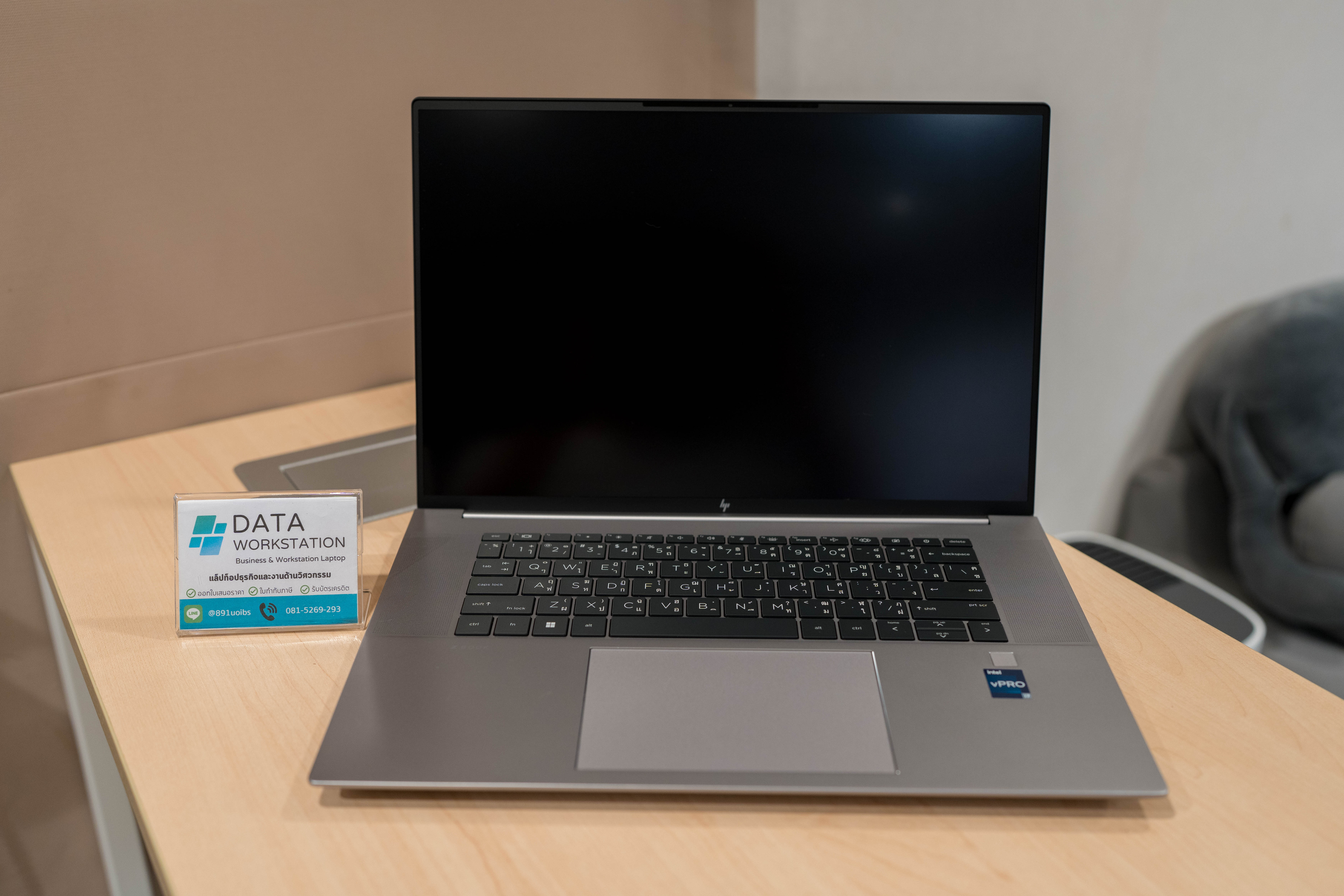 Workstaion HP ZBook Studio G10 CPU i7-13800H/Ram64GB/SSD1TB/RTX4000Ada 8GB/16" 4K 120Hz สินค้ามือสองสภาพสวย(ทักแชทก่อนสั่งซื้อ)