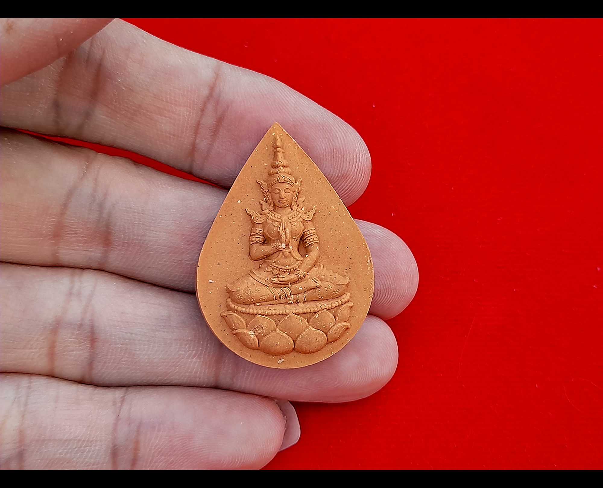 เหรียญ พระสุนทรีวาณี หลัง พระพรหม เนื้อผง(ขนาดห้อยคอ พกพา) ปี2558 #รับประกันแท้ - หลวงพ่อเจ้าคุณธงชัย วัดไตรมิตรวิทยาราม