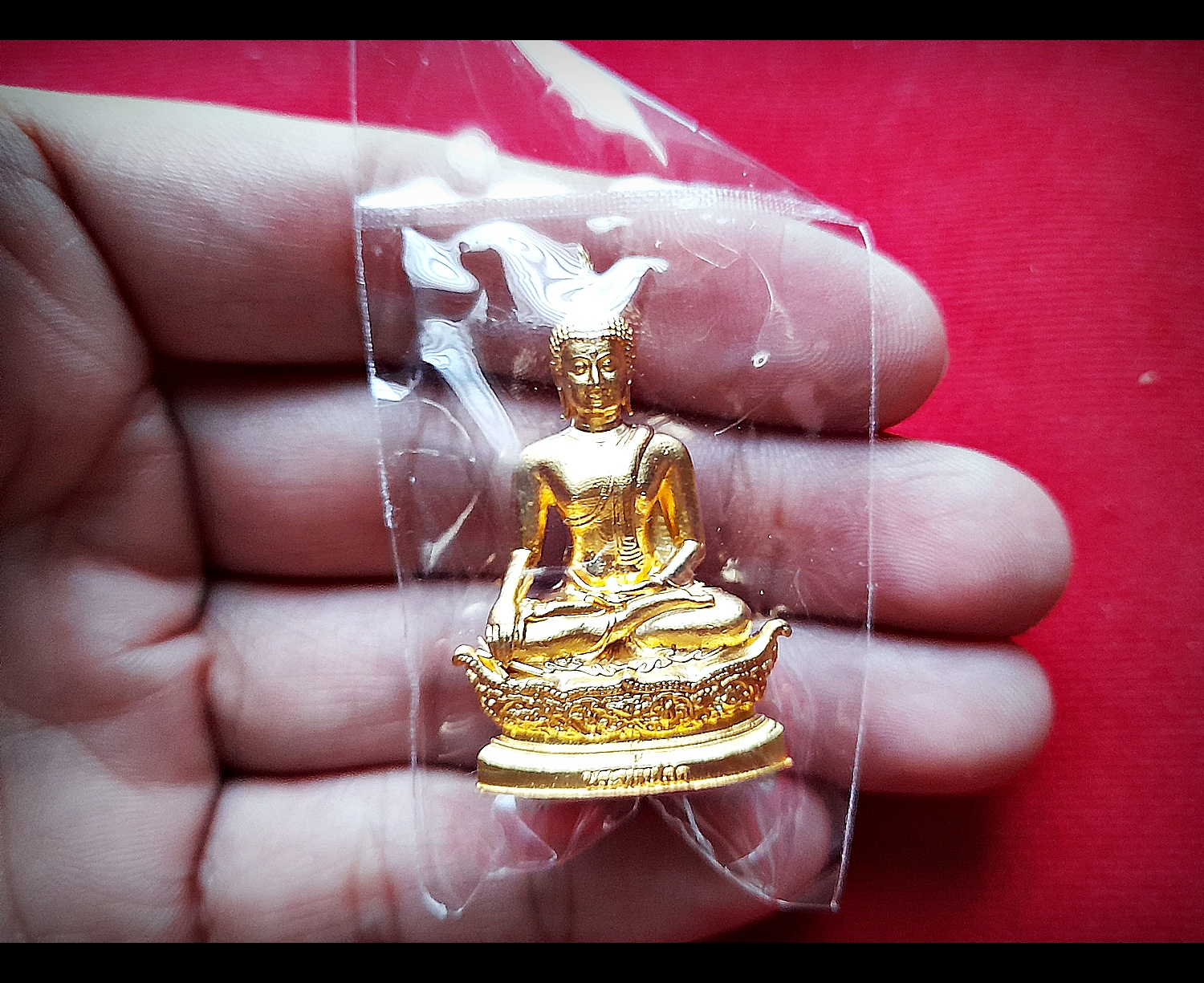 รูปหล่อ หลวงพ่อหายโศก(พระหายโศก) (ขนาดบูชา หน้าตัก1นิ้ว) เนื้อทองเหลืองปัดเงา ปี2561