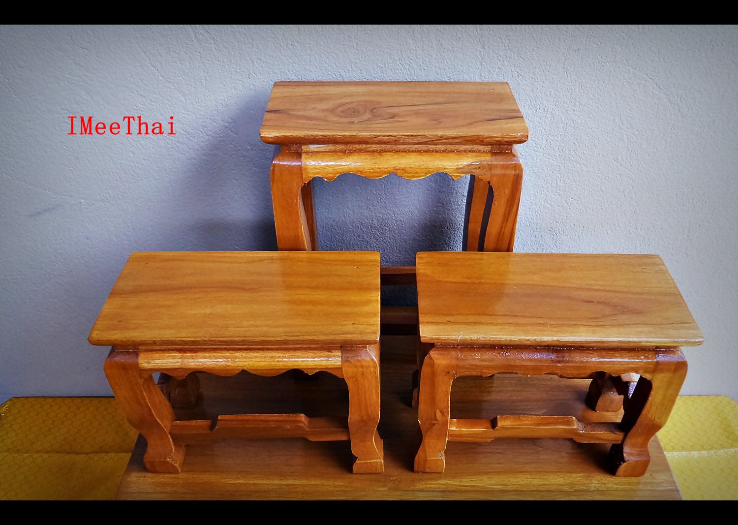 โต๊ะหมู่บูชา หมู่ 3 (หน้า4x8) ไม้สักทอง