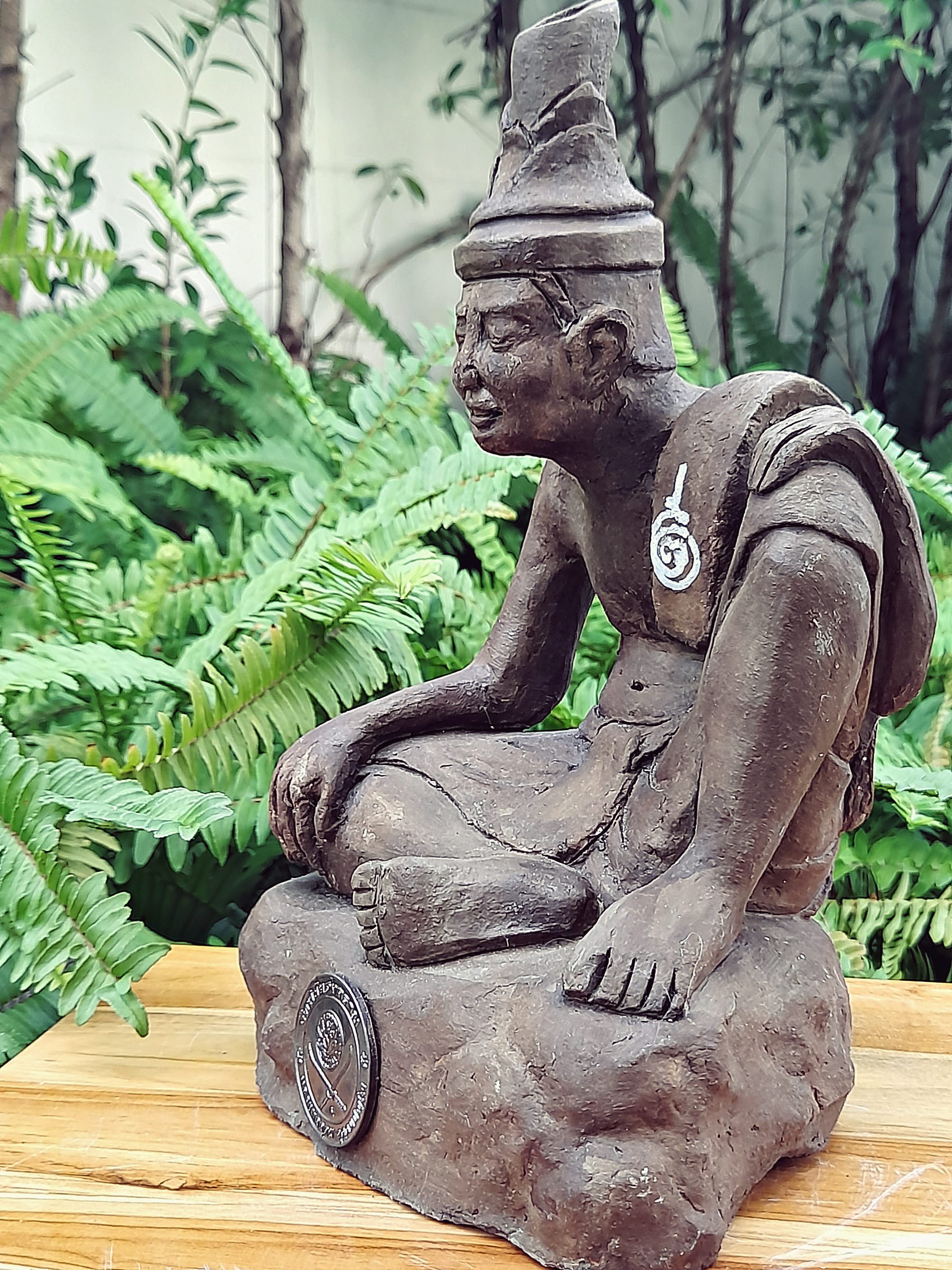 รูปปั้น พ่อปู่ฤาษี นารอท (พ่อแก่) รุ่น2 #รุ่นสุดท้าย พิธีโชคดี เนื้อดินผสมว่าน (ปั้นมือ แบบโบราณ ฐาน7นิ้ว สูง10นิ้ว) จารยันต์ ฐานบรรจุแผ่นยันต์เงิน (จัดสร้าง200ตน) ปี2564 #รับประกันแท้และทัน