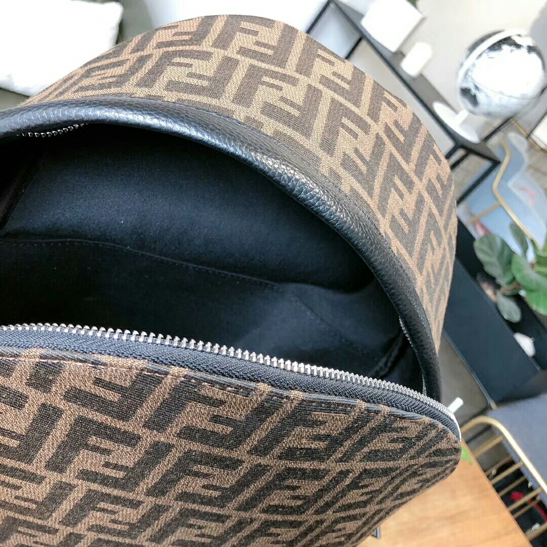 กระเป๋า fd backpack เป้ 30x42 cm