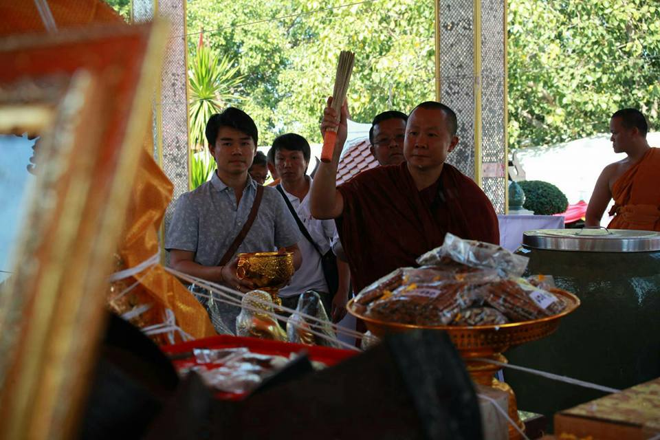 เหรียญโล่ หลังยันต์ครู หนุมาน หลวงพ่อกวย วัดโฆสิตาราม เนื้อทองคำ รุ่นแรงครู ปี2560 #รับประกันแท้