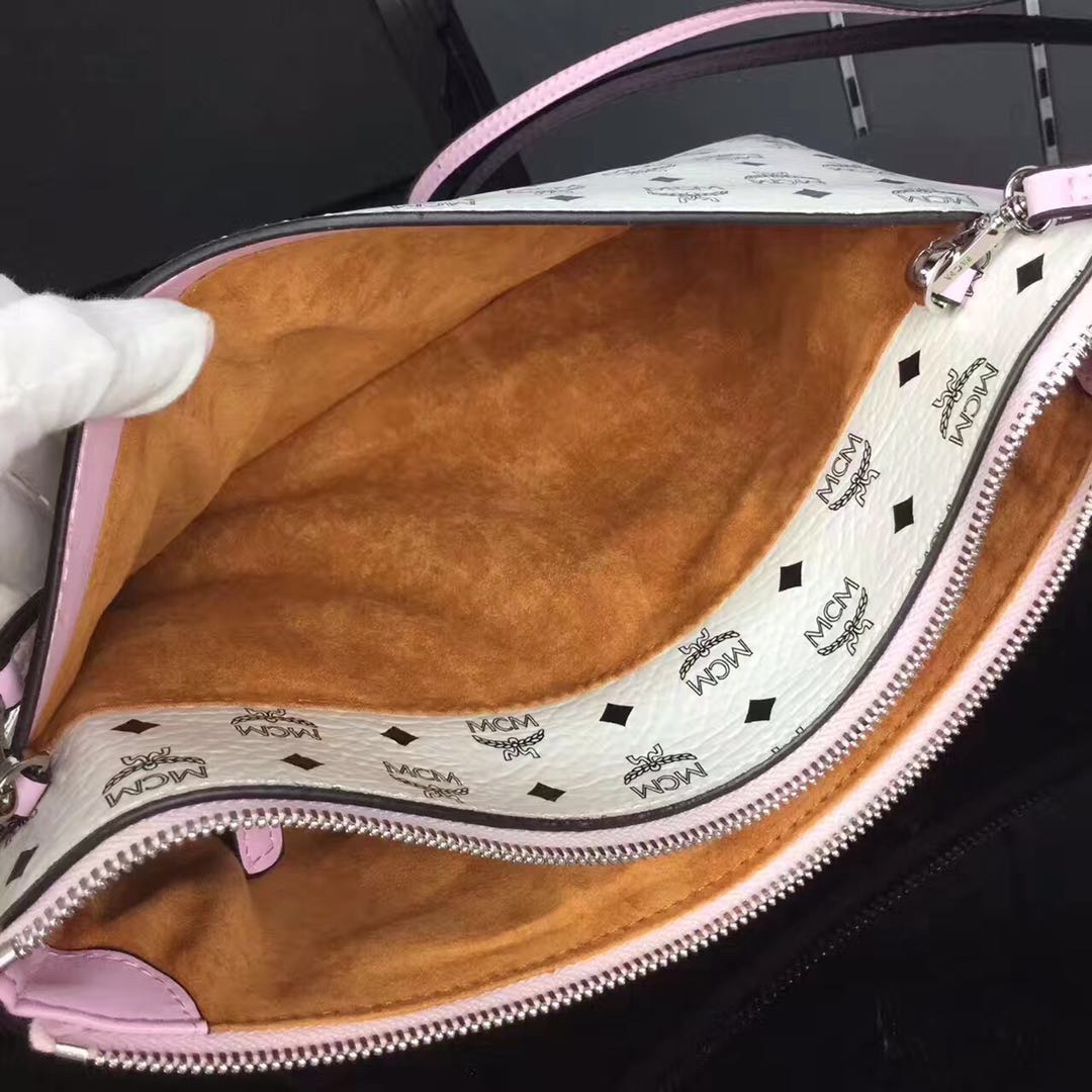 กระเป๋า mc clutch คลัช ลายกระต่าย 12 นิ้ว ใช้ได้ทั้งชายและหญิง