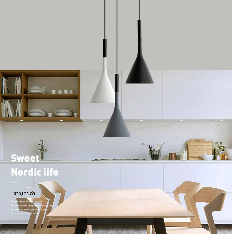 โคมไฟแขวนเพดานสไตล์โมเดิร์น 15x36cm [100104]