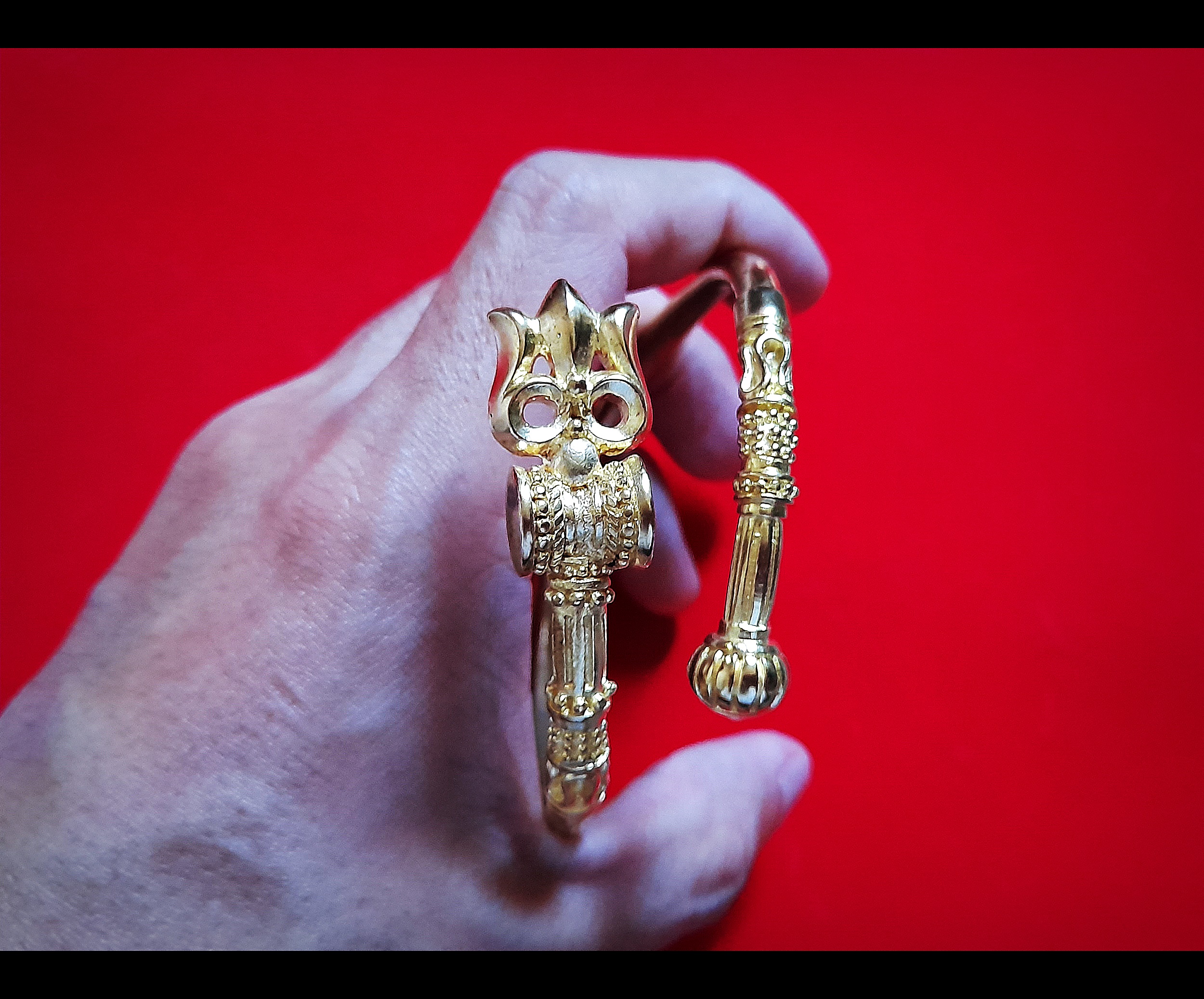 กำไล ข้อมือ ตรีศูล พระศิวะ (ขนาดฟรีไซด์ ปรับขนาดได้) เนื้อทองเหลือง